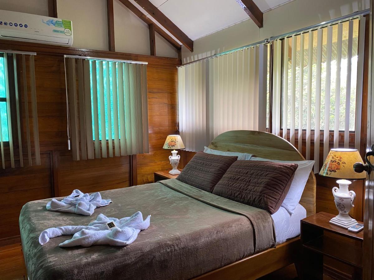 Cabana Ara Macao Lodge Drakes Bay Exteriör bild